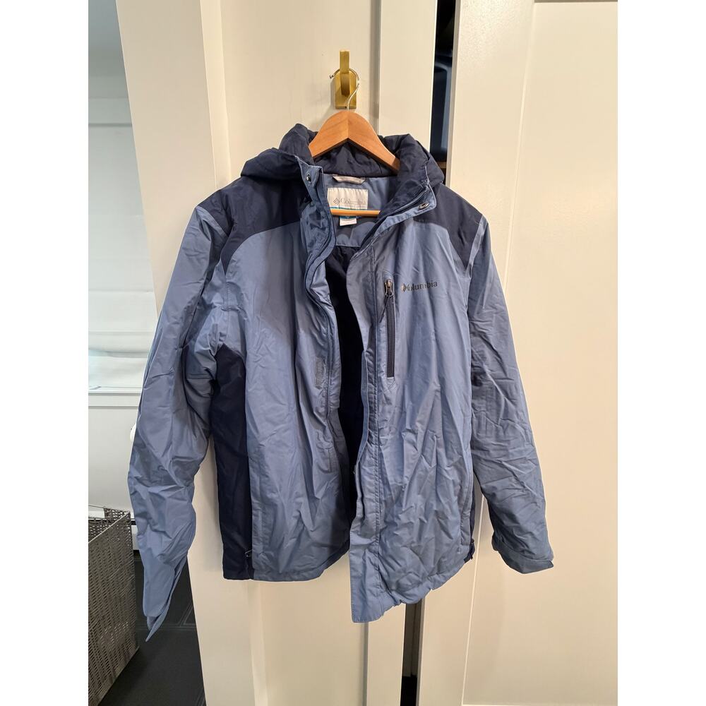 Columbia Ski Jacket – Omni-Heat Lined – Waterproof Shell – Size M – Blue/Navy